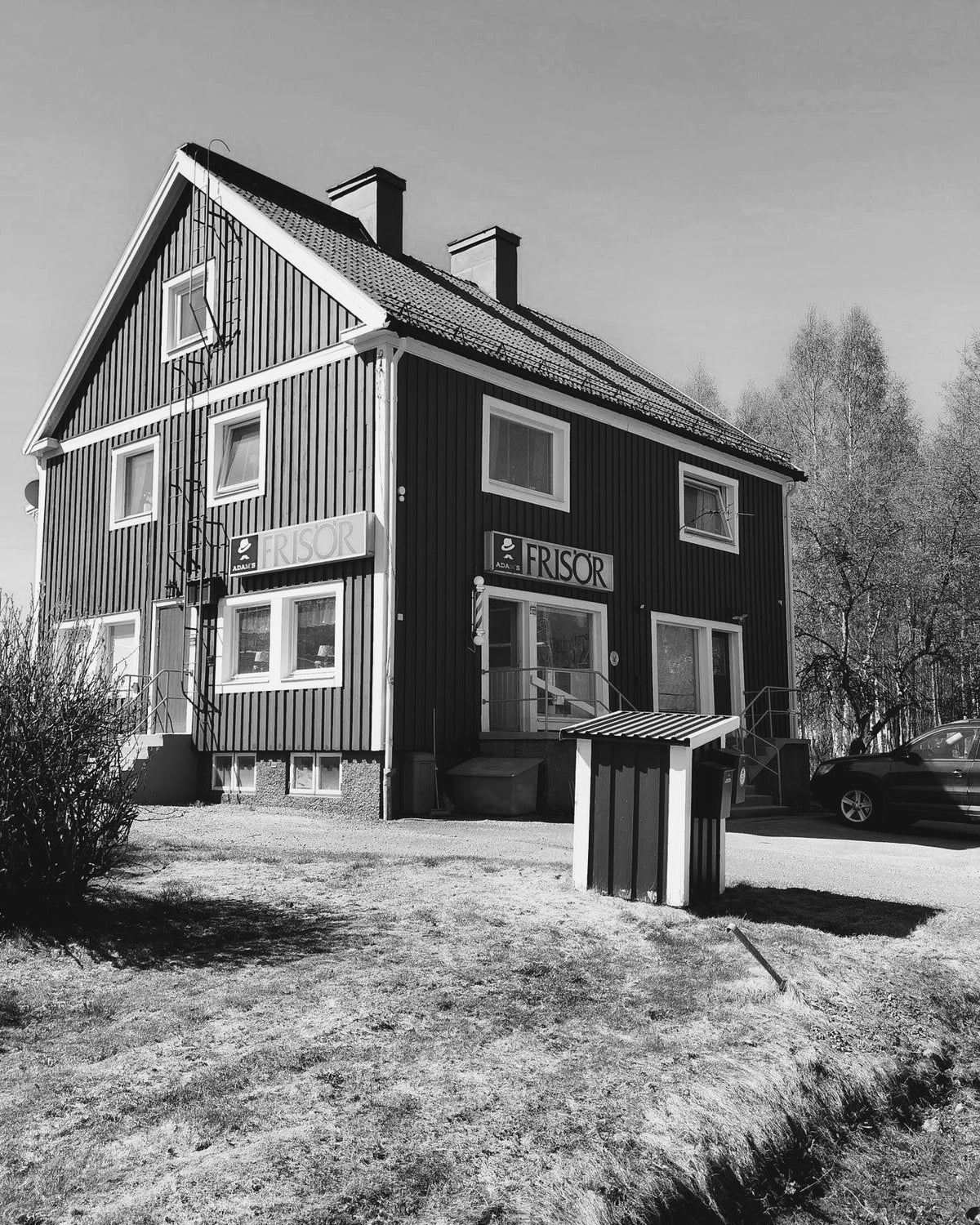 Adam's Frisör i den tidigare salongen på Gamla Domsjövägen i Domsjö